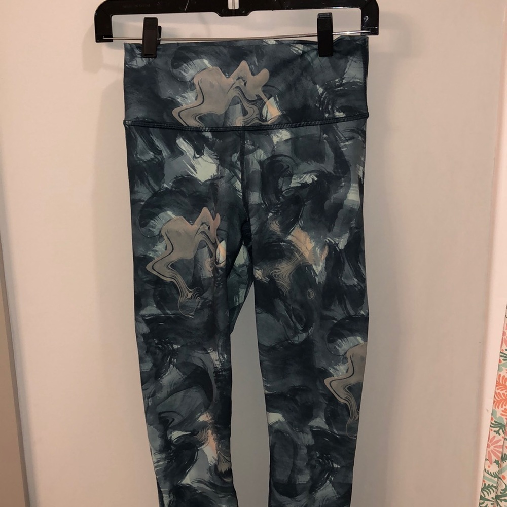 Fabletics High-Waisted Printed Powerhold 7/8